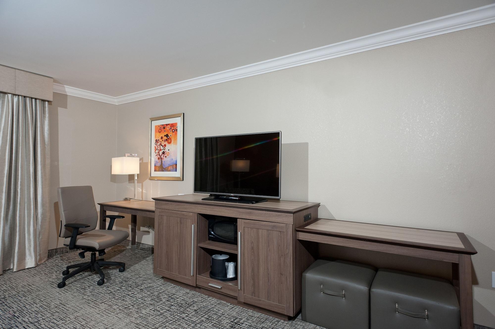 Hotel Hampton & Ridgeland